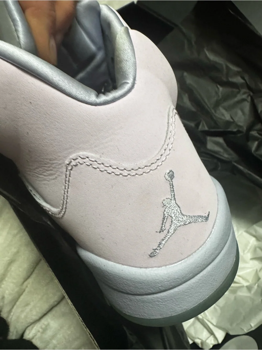 NWT Air Jordan 5 Retro SE in Regal Pink and White ✨EASTER EDITION✨ 2022